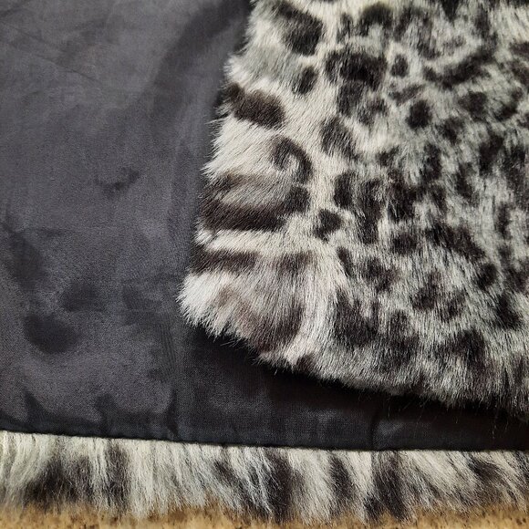 Vegan fur vest - Victory HPI brand - Picture 11 of 12